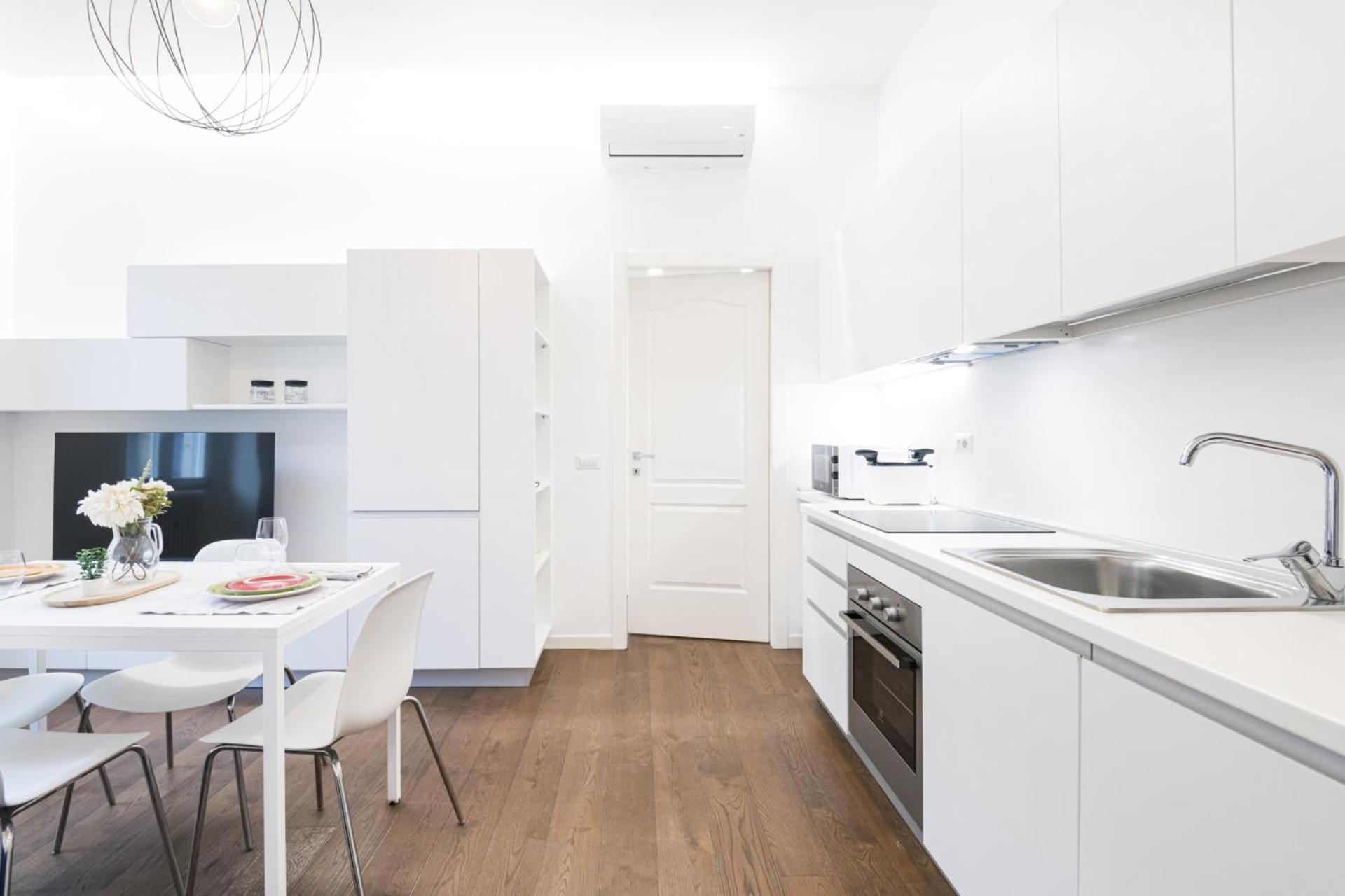 Appartamento Easylife - Bilocale In Zona Centrale/lima *
